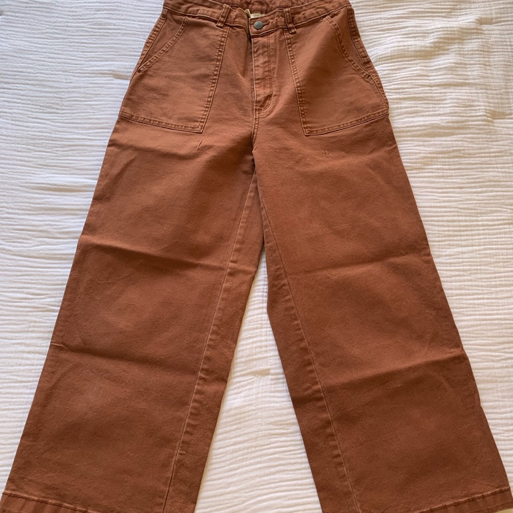 Universal Thread Highest Rise Wide Leg Cropped Pant